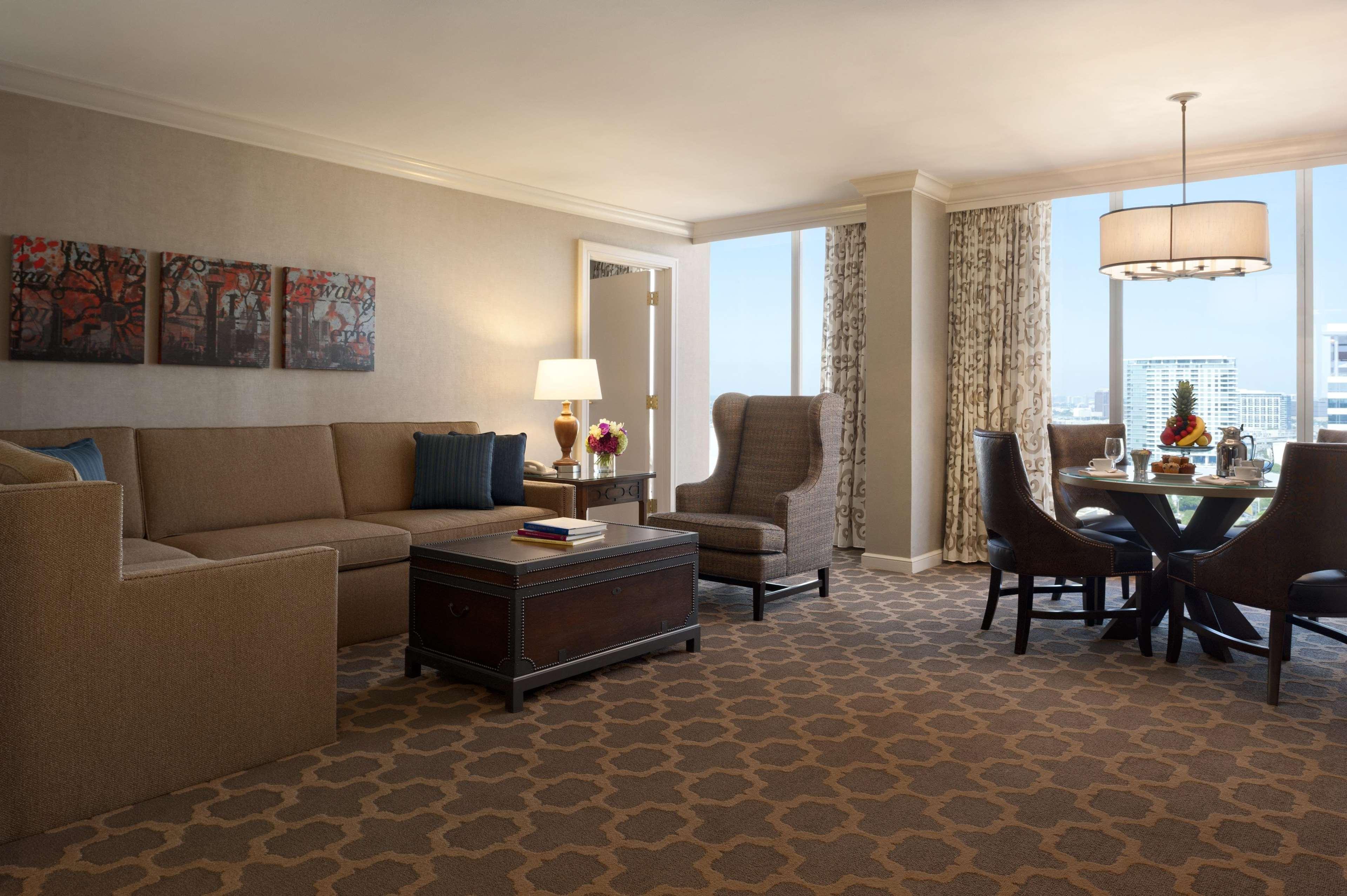Fairmont Dallas Exterior photo