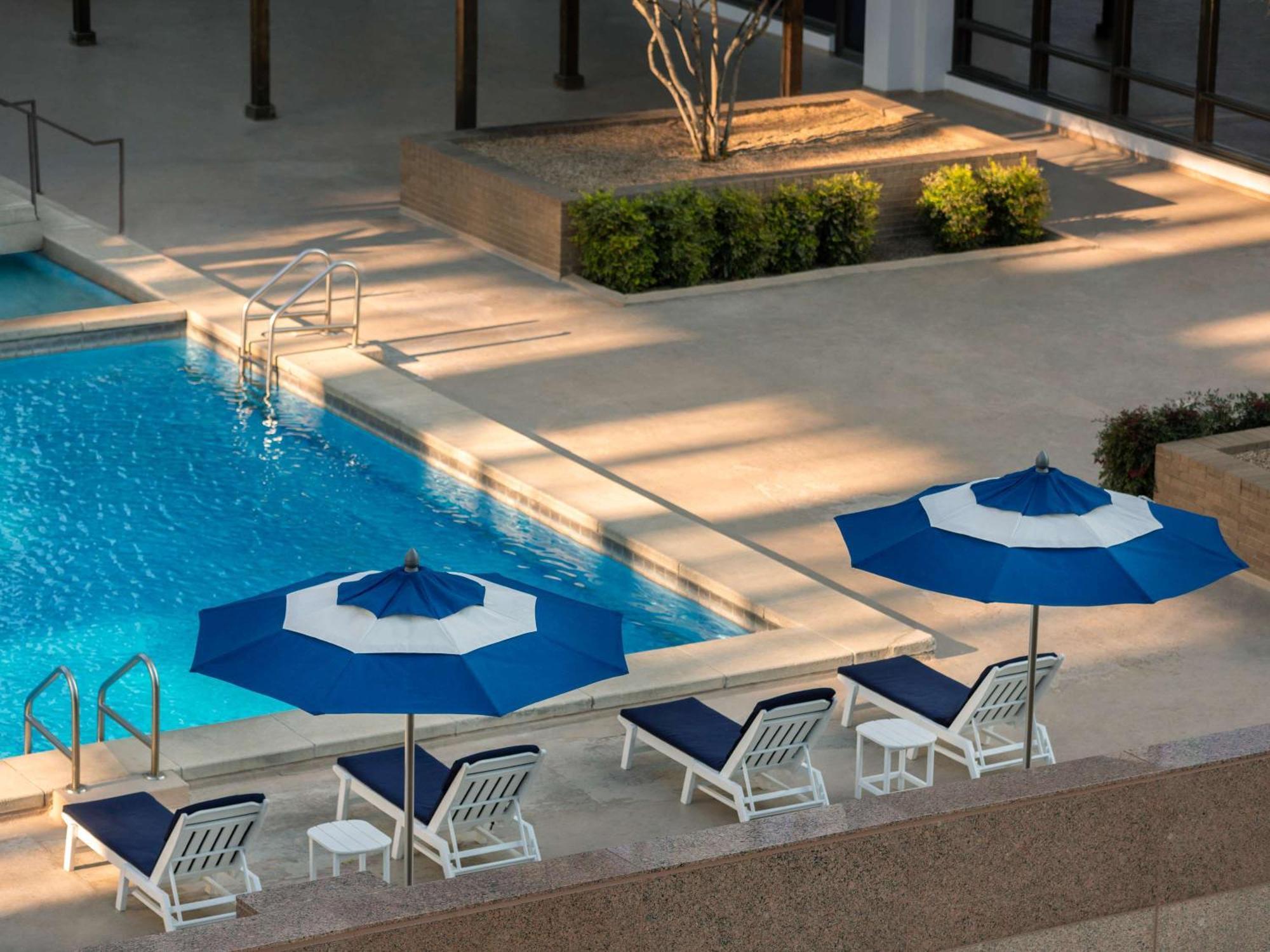 Fairmont Dallas Exterior photo